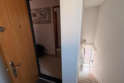 Apartament cu 3 camere decomandat, mobilat în Dumbrăvița - 4