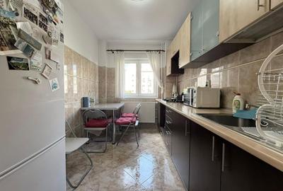 Apartament cu 2 camere decomandat, mobilat în Tei - 4