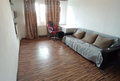 Apartament cu 2 camere decomandat în Bucovina