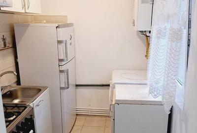 Apartament cu 3 camere semidecomandat în Central - 4