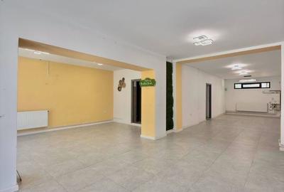 Spațiu comercial, de 94 mp, în Central - 2