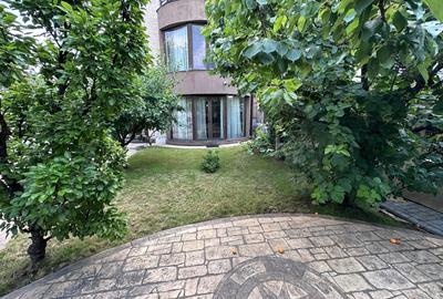Casă cu 7 camere cu Garaj în Nord - 2
