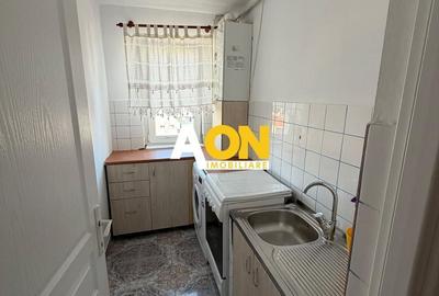 Apartament cu 3 camere în Cetate - 10