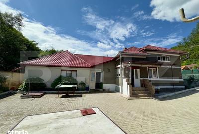 Casă cu 3 camere cu Teren 400 Mp în Central