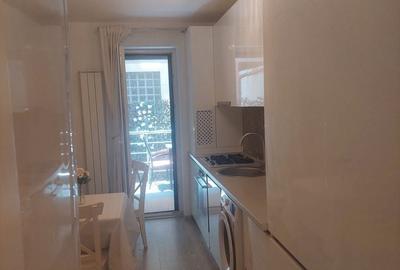 Apartament cu 2 camere decomandat în Berceni