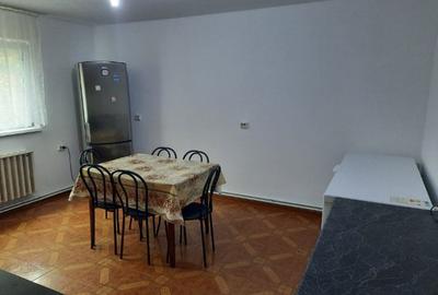 Casă cu 5 camere cu Teren 1000 Mp în Tomșani - 6