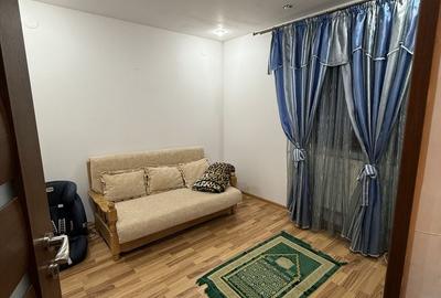 Casă cu 4 camere cu Teren 1700 Mp în Central - 2
