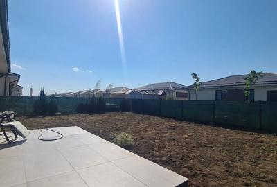 Casă cu 4 camere în Dumbrăveni