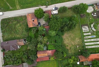 Teren Construcții intravilan de 1150 mp, în Rotbav - 5