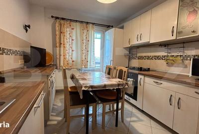Apartament cu 4 camere decomandat în Rogerius - 3