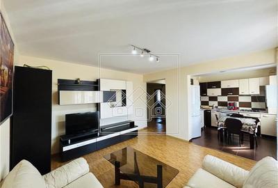 Apartament cu 3 camere decomandat în Turnișor
