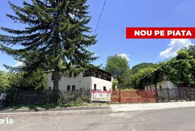 Teren de 6661 mp, în Central - 2