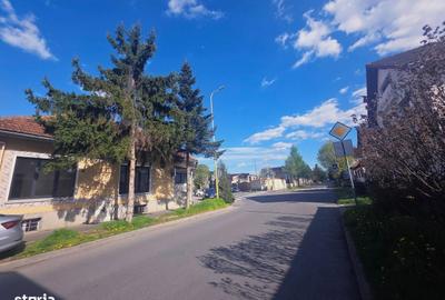 Apartament cu 2 camere semidecomandat în Gemenii