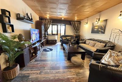 Apartament cu 4 camere decomandat în Nicolina - 11