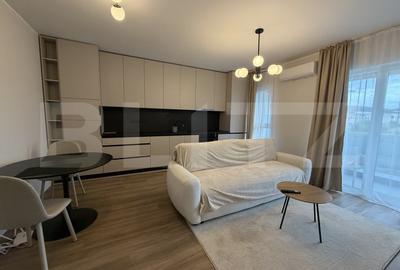 Apartament cu 2 camere semidecomandat, mobilat în Florești