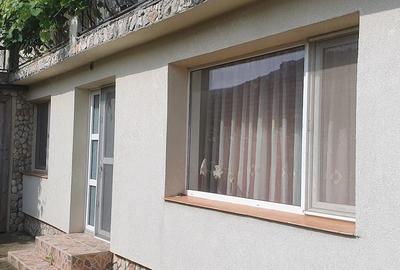 Casă cu 7 camere cu Teren 293 Mp în Central - 3