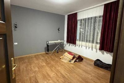 Casă cu 3 camere cu Teren 4200 Mp în Rogerius - 4