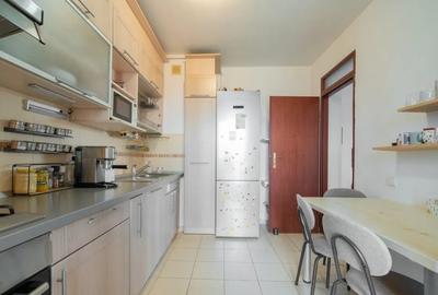 Apartament cu 2 camere, mobilat în Central - 9