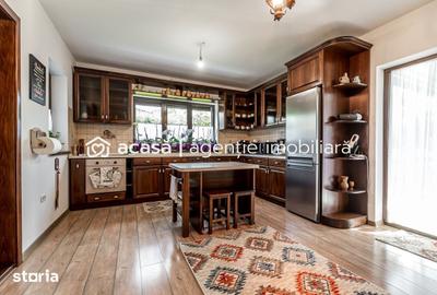 Casă cu 5 camere cu Teren 1197 Mp în Giarmata