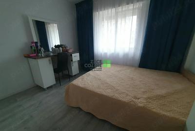 Apartament cu 3 camere semidecomandat în Central