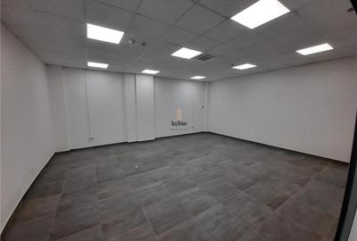 Spațiu comercial, de 500 mp, în Sud - 29