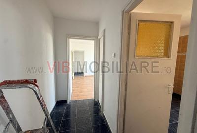 Apartament cu 3 camere semidecomandat în Lizeanu - 8