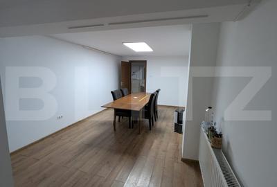 Apartament cu 2 camere semidecomandat, mobilat în Cetate - 1