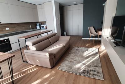 Apartament cu 2 camere decomandat, mobilat în Central - 1