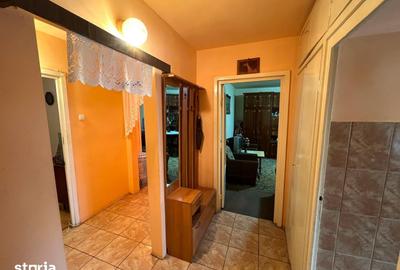 Apartament cu 3 camere în Micro 16 - 6