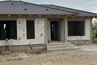 Casă cu 4 camere în Rontău - 2