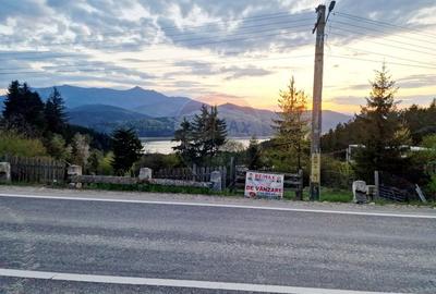 Teren cu vedere la Muntele Ceahlau - 10