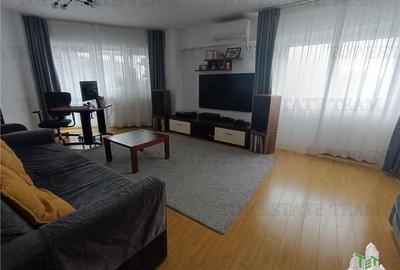 Apartament cu 3 camere decomandat în Turda - 1