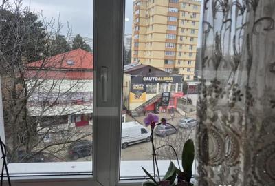 Apartament cu 3 camere decomandat în George Enescu