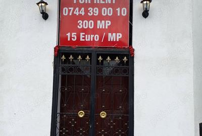 Spațiu comercial, de 300 mp, în Unirii - 2