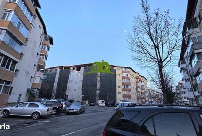 Garsonieră decomandată în Cremenari - 16