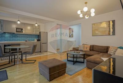 Apartament cu 2 camere semidecomandat, mobilat în Drumul Poienii