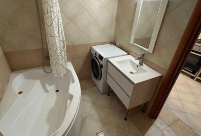 Apartament cu 3 camere decomandat în Central - 1