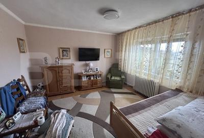 Casa cu 4 camere zona Rogerius - 4