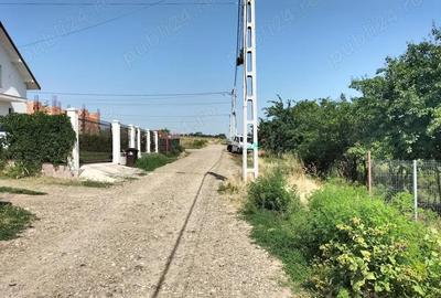 Teren de 1800 mp, în Central - 2