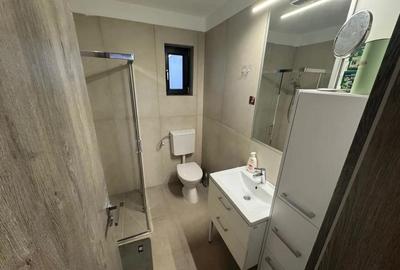 Casă cu 3 camere cu Teren 232 Mp în Central - 1