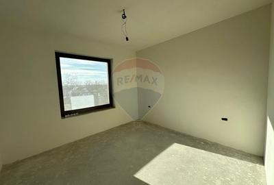 Duplex cu 4 camere cu Teren 985 Mp în Tăuții de Sus - 4