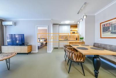 Apartament cu 3 camere decomandat, mobilat în Central