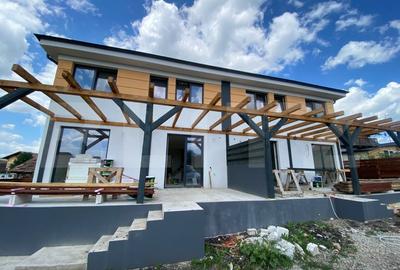 Duplex 120 mp + 2 locuri parcare, teren 334-400 mp - 2