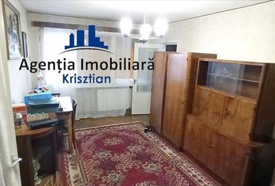 Apartament cu 2 camere de vanzare - Zona Micro 14 - 2