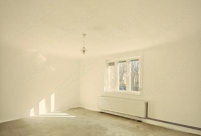 Apartament cu 3 camere semidecomandat în Traian - 5