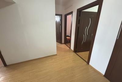 Apartament cu 3 camere decomandat, mobilat în Trocadero - 13