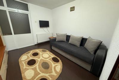 Garsonieră decomandată în Tractorul - 2