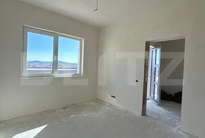 Casă cu 4 camere cu Teren 620 Mp în Central - 3