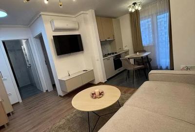 Garsonieră semidecomandată în Apărătorii Patriei