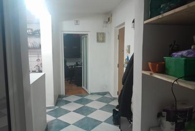 Apartament cu 4 camere decomandat în Vitan - 6